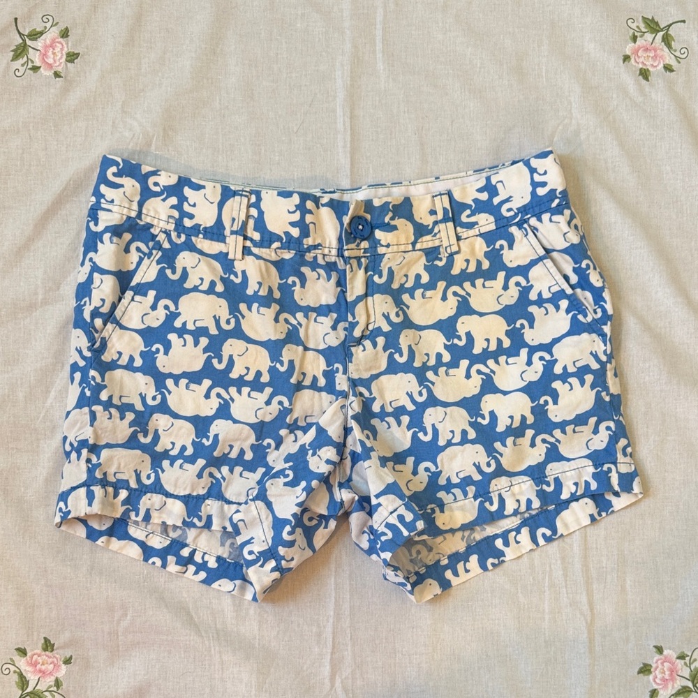 Lilly Pulitzer Blue and White Elephant Pattern Callahan Shorts 100% Cotton